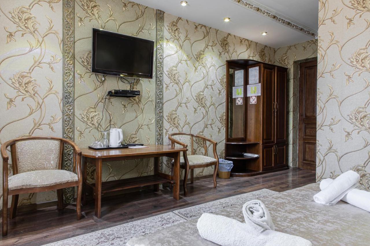 Hotel Nur M Taškent Exteriér fotografie